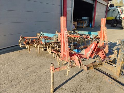 [3383-4586614-10.jpg]