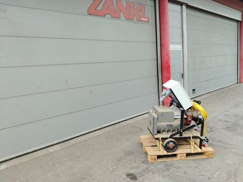 [3383-4793798-15.jpg]