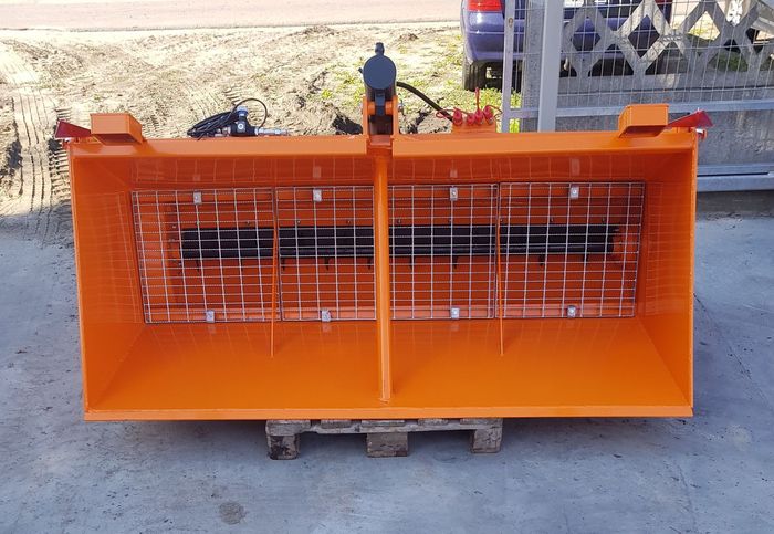 [3383-5043128-0_1.jpg]