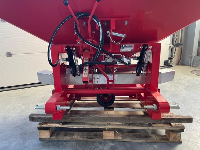 [3383-5343607-0_1.jpg]