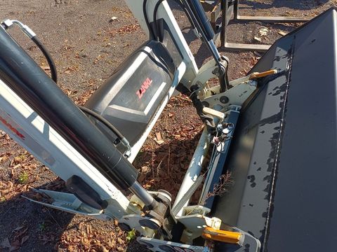 [3383-5567846-9.jpg]