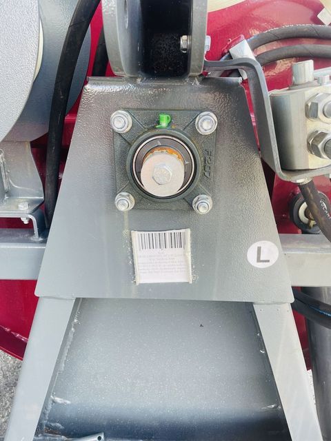 [3383-5717310-9.jpg]