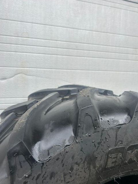 [3383-5760584-2.jpg]