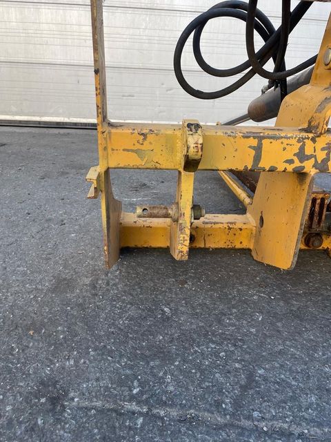 [3383-6285798-13.jpg]