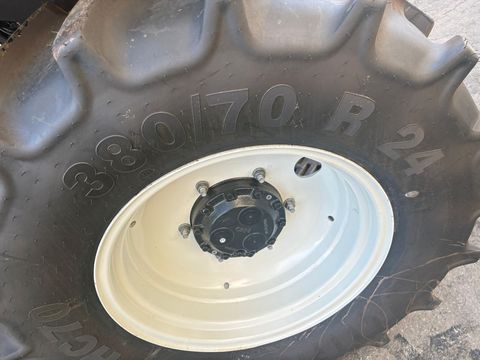 [3383-6430515-6.jpg]