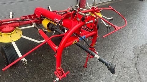 [3383-6525689-6.jpg]