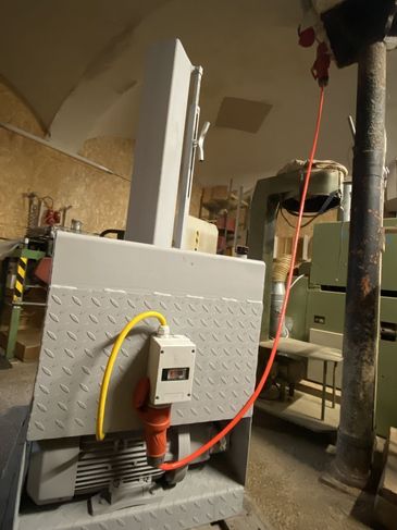 [3423-6559191-0_1.jpg]