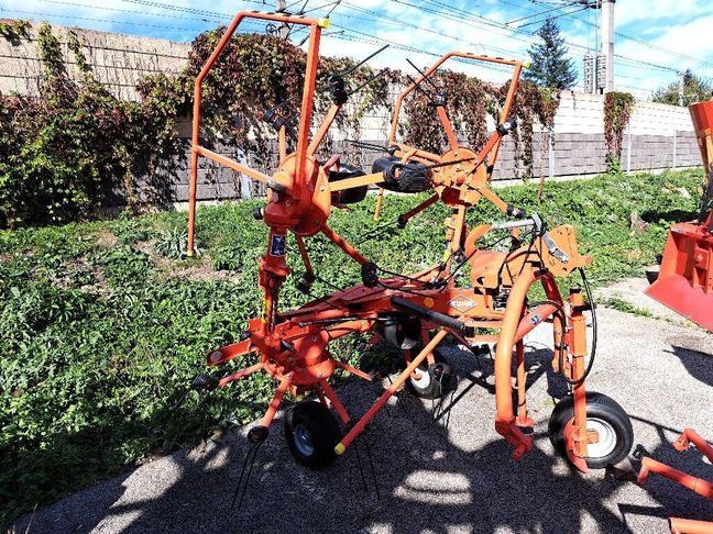 [3471-3912122-0_1.jpg]