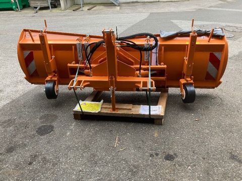 [3471-4577875-2.jpg]