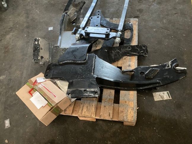 [3471-6172767-0_1.jpg]