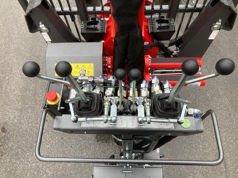 [3471-6671212-8.jpg]