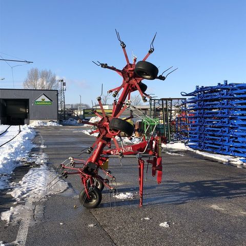 [3489-2701993-0.jpg]