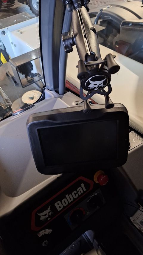 [3489-4126890-9.jpg]