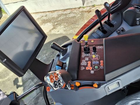 [3489-4199645-14.jpg]