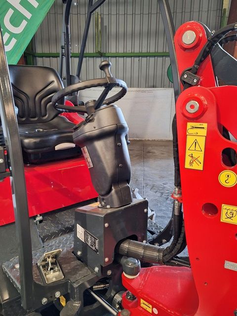 [3489-4278833-2.jpg]