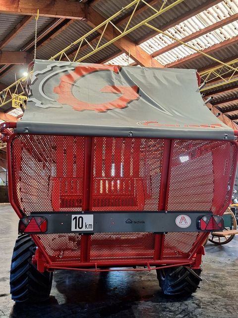 [3489-5449683-7.jpg]