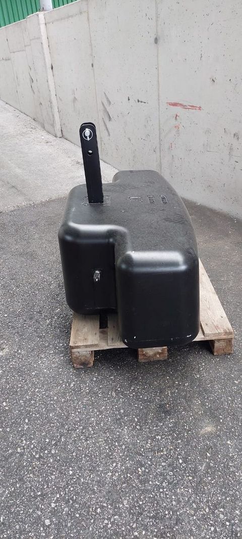 [3489-5969899-0.jpg]