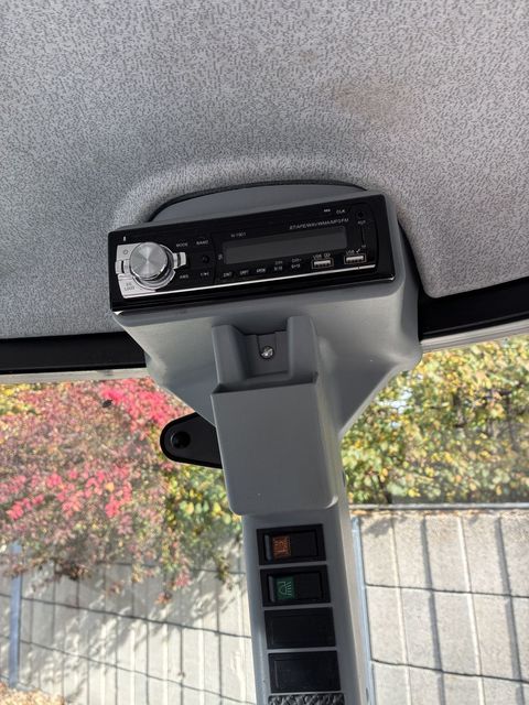 [3489-6348708-7.jpg]