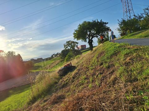 [3489-6403023-9.jpg]