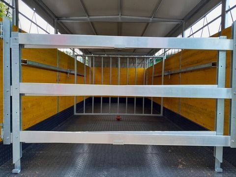 [3489-6473699-6.jpg]