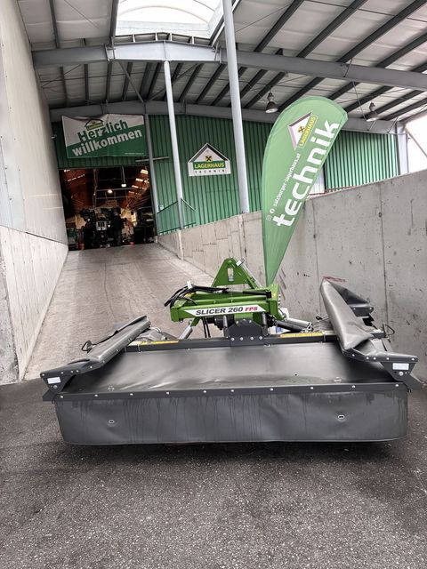 [3489-6482218-0.jpg]