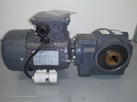 [3489-6642421-0.jpg]