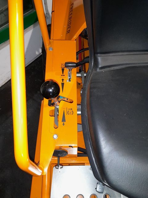 [3489-6660226-3.jpg]