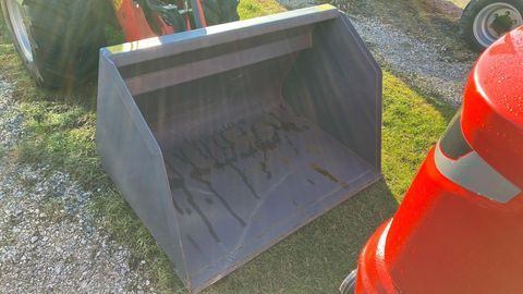 [3508-4064371-4.jpg]