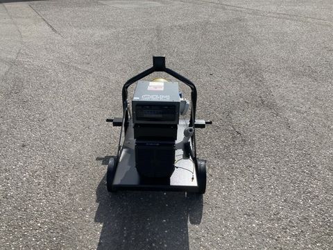 [3508-4233998-5.jpg]