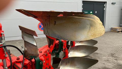 [3508-5038701-7.jpg]