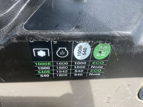 [3508-5261080-20.jpg]