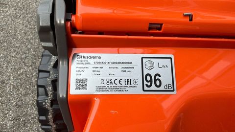 [3508-5524636-9.jpg]