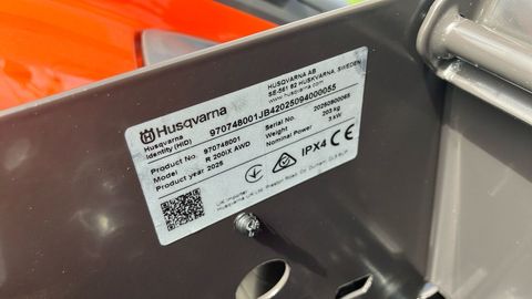 [3508-5524645-11.jpg]