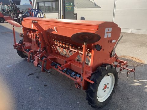 [3508-5624245-12.jpg]