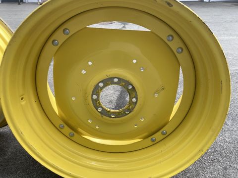 [3508-5724811-11.jpg]
