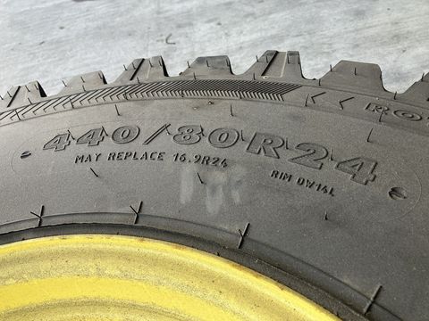 [3508-6667673-16.jpg]