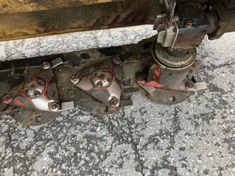 [3511-5651371-7.jpg]