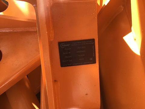 [3511-6203187-8.jpg]