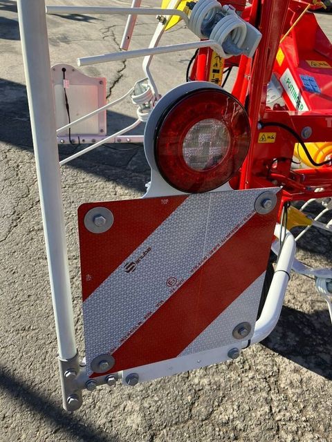 [3511-6391435-7.jpg]