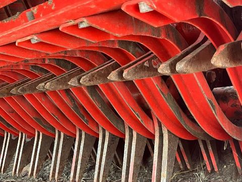 [3511-6455083-2.jpg]