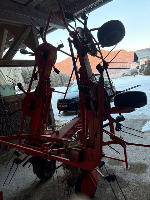 [3511-6660086-3.jpg]