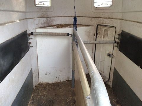 [3511-6671203-6.jpg]