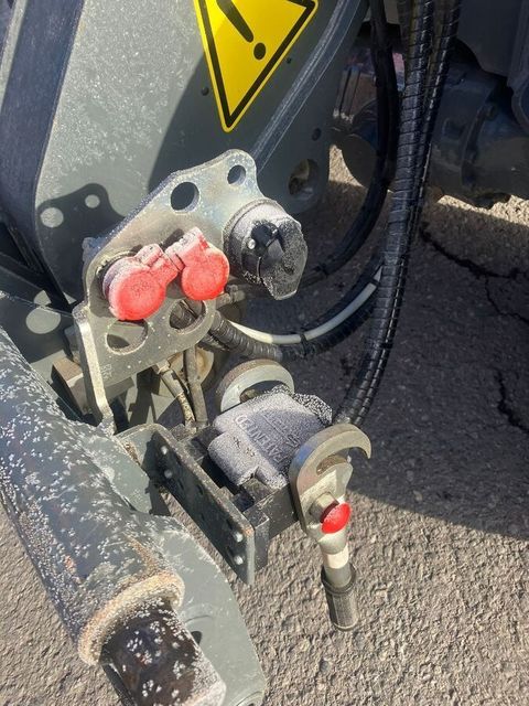 [3511-6671206-6.jpg]