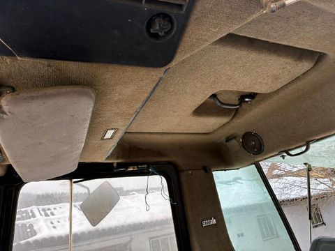 [3511-6765777-13.jpg]