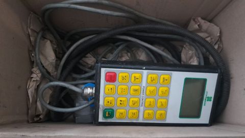 [3559-5969805-7.jpg]