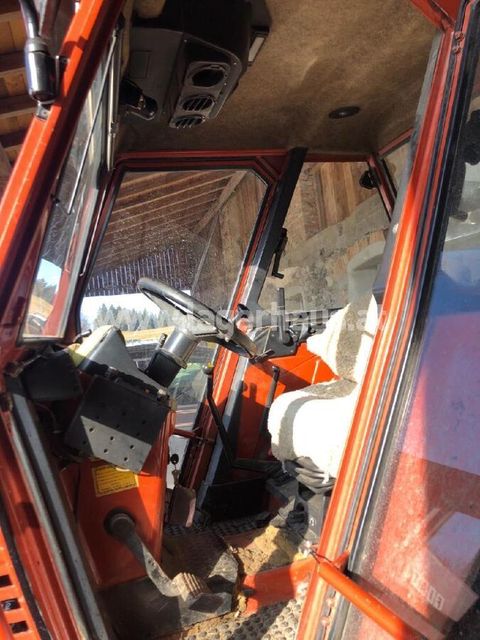 [3559-6299367-8.jpg]