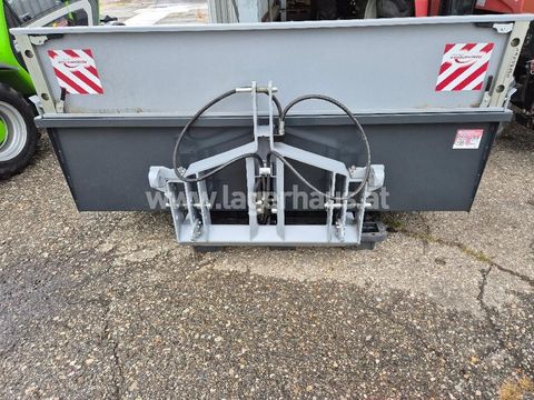 [3559-6299682-3.jpg]