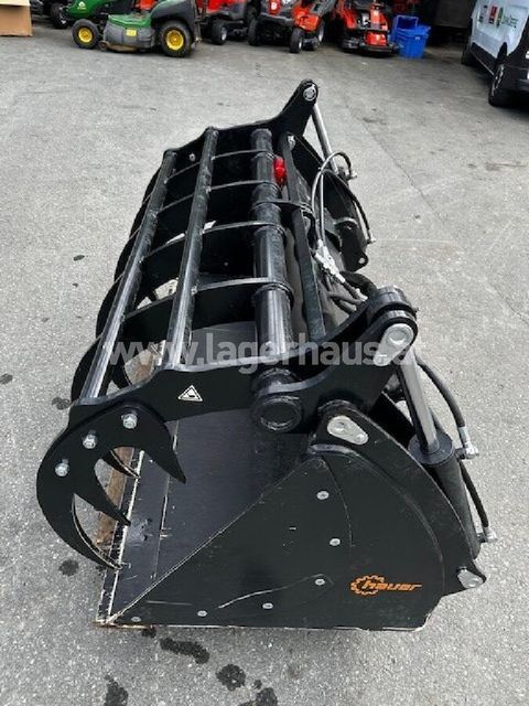 [3559-6299751-4.jpg]