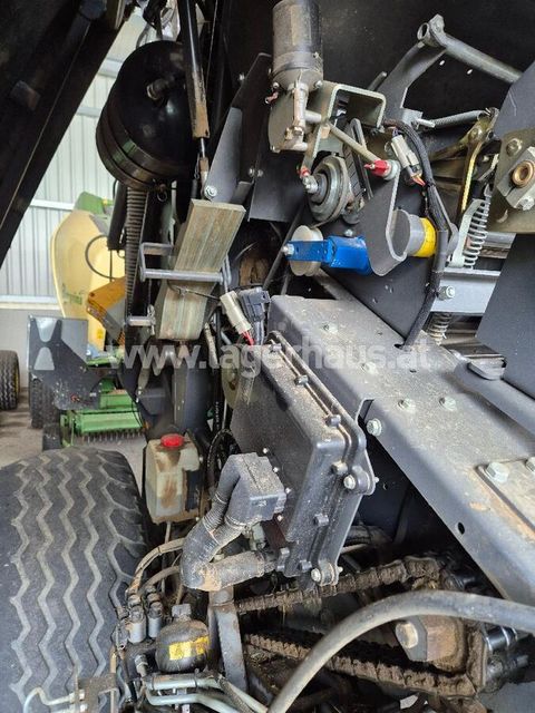 [3559-6299799-9.jpg]