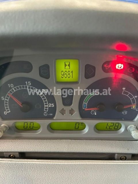 [3559-6299922-9.jpg]